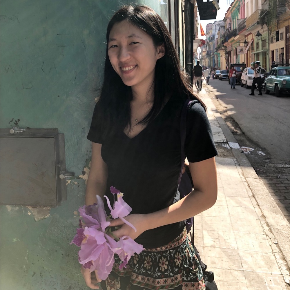 Meet your Posher, Elena